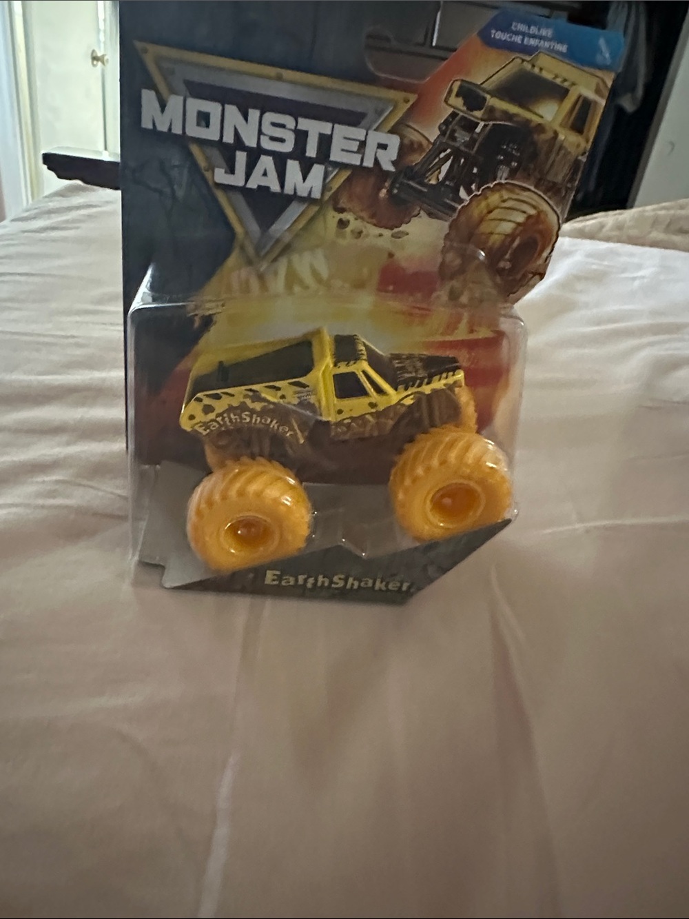 Monster Jam EarthShaker Yellow Monster Truck Toy - Kids Cars & Vehicles